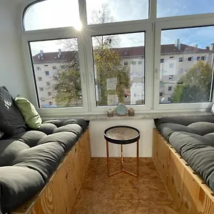 Zentrale 3-zimmer-wohnung In Apartment Nürnberg